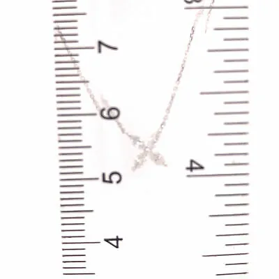 18K Marquise Diamond Flower Pendant Necklace White Gold