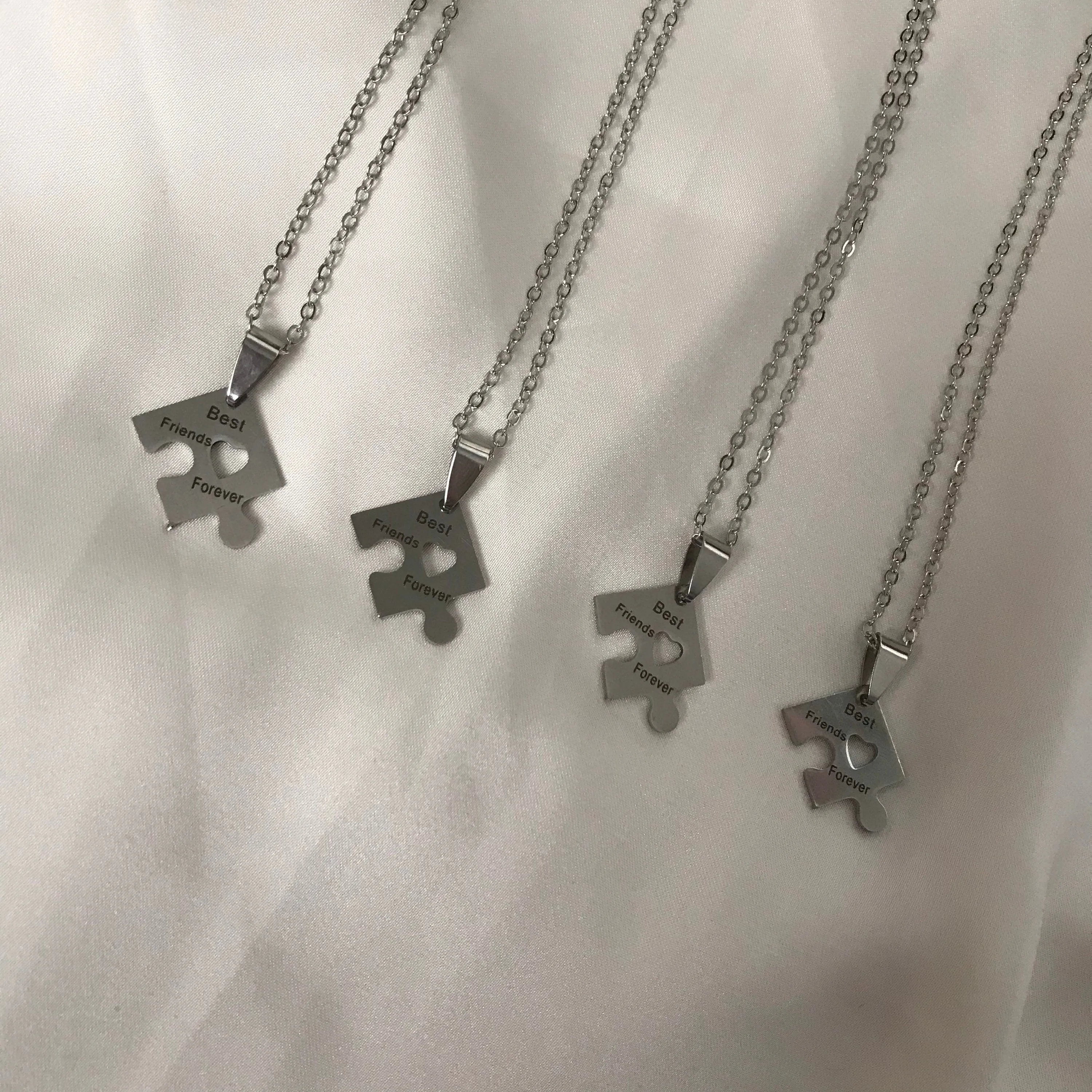 4 Piece Friendship Necklace Set - Bestie Necklace, Matching Necklaces, 4 Best Friends Necklace, Four Piece Friendship Necklace Set, Gift