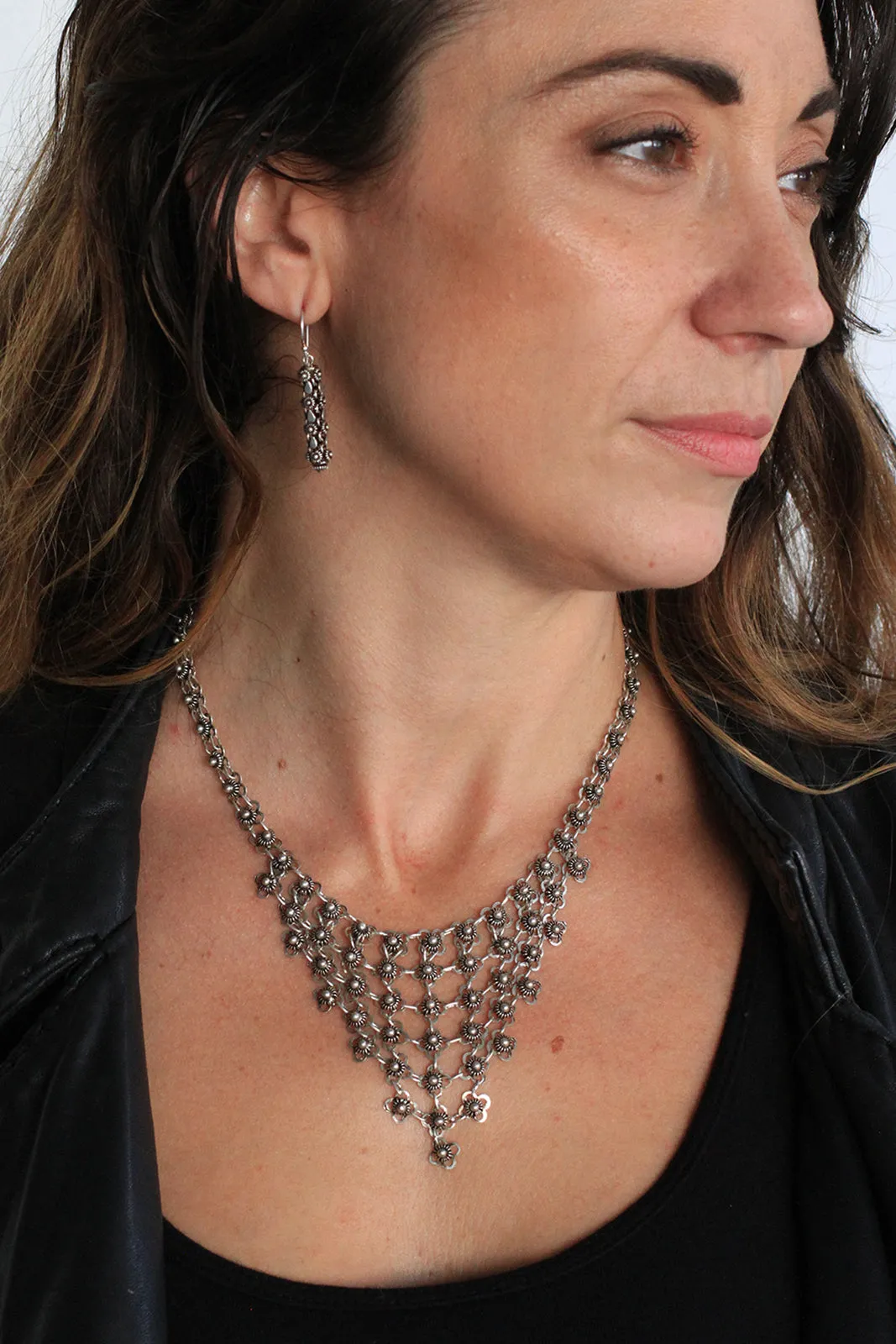 Beautiful Women’s Sterling Silver Laos Necklace