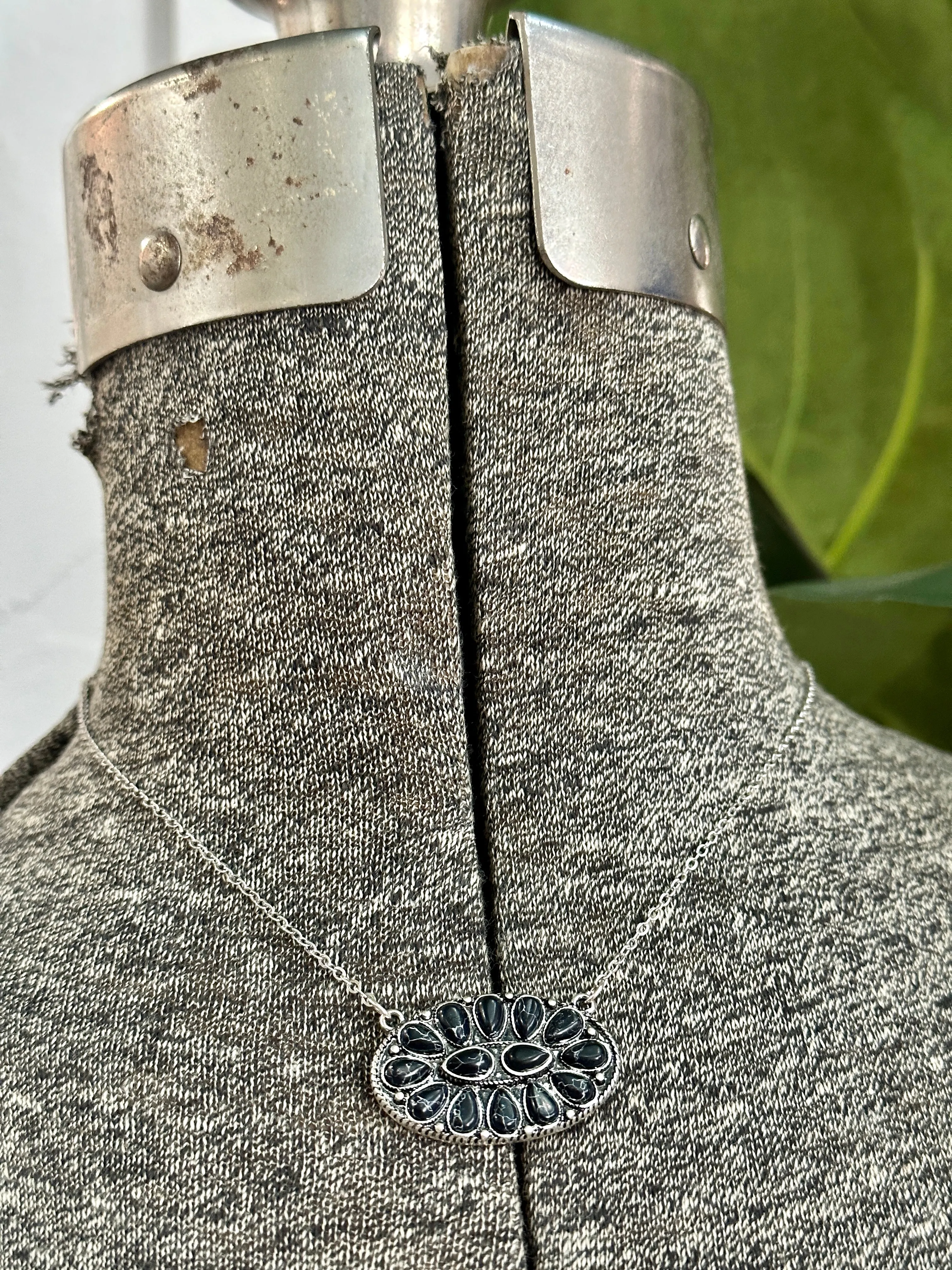 Black Oval Necklaces