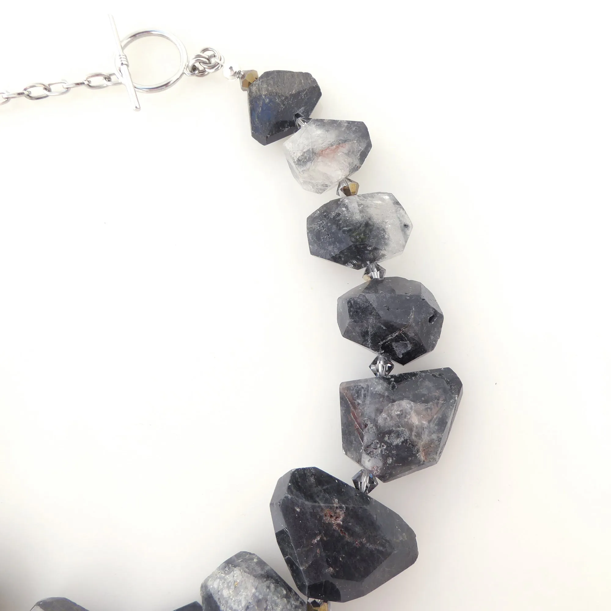 Black tourmalinated quartz collar necklace
