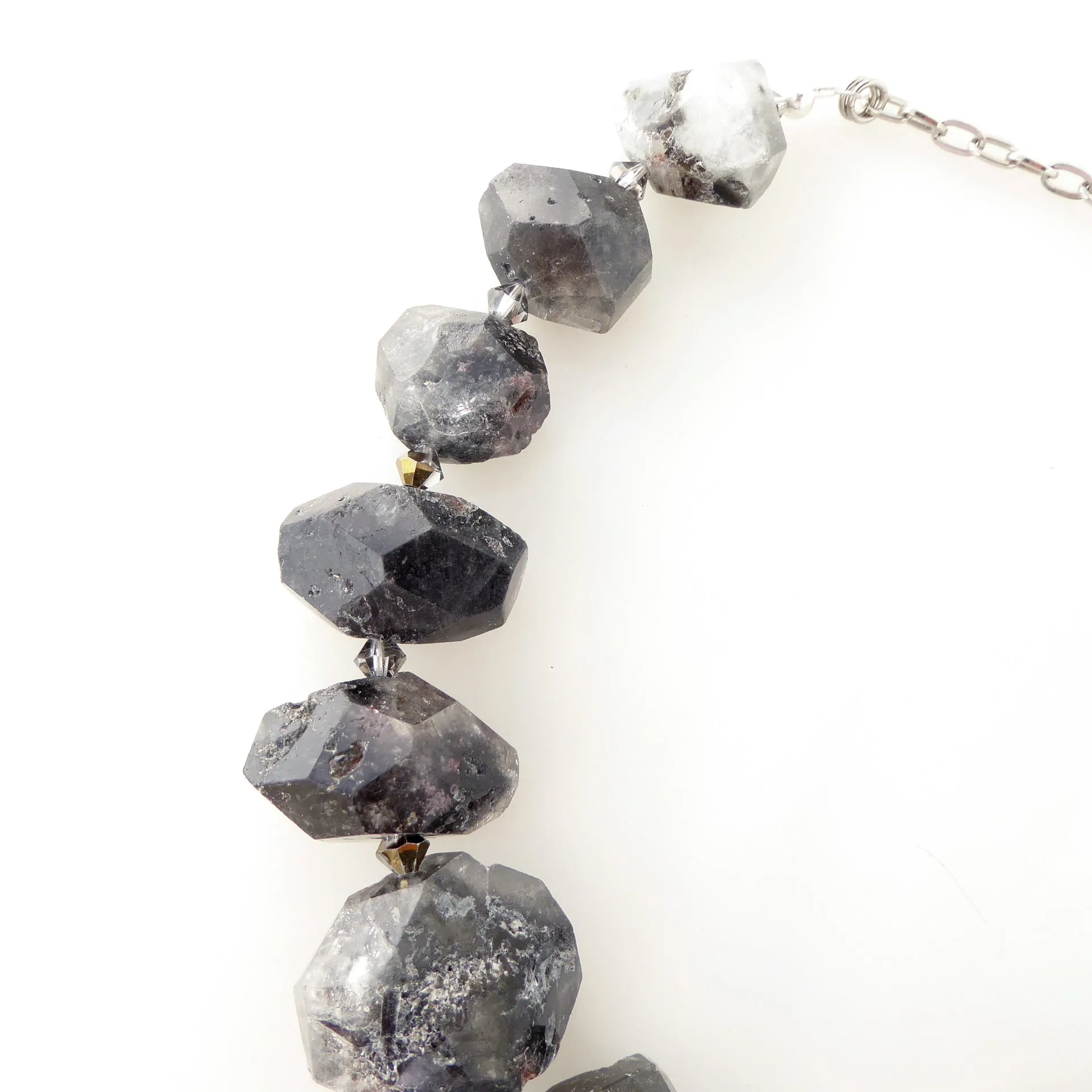 Black tourmalinated quartz collar necklace