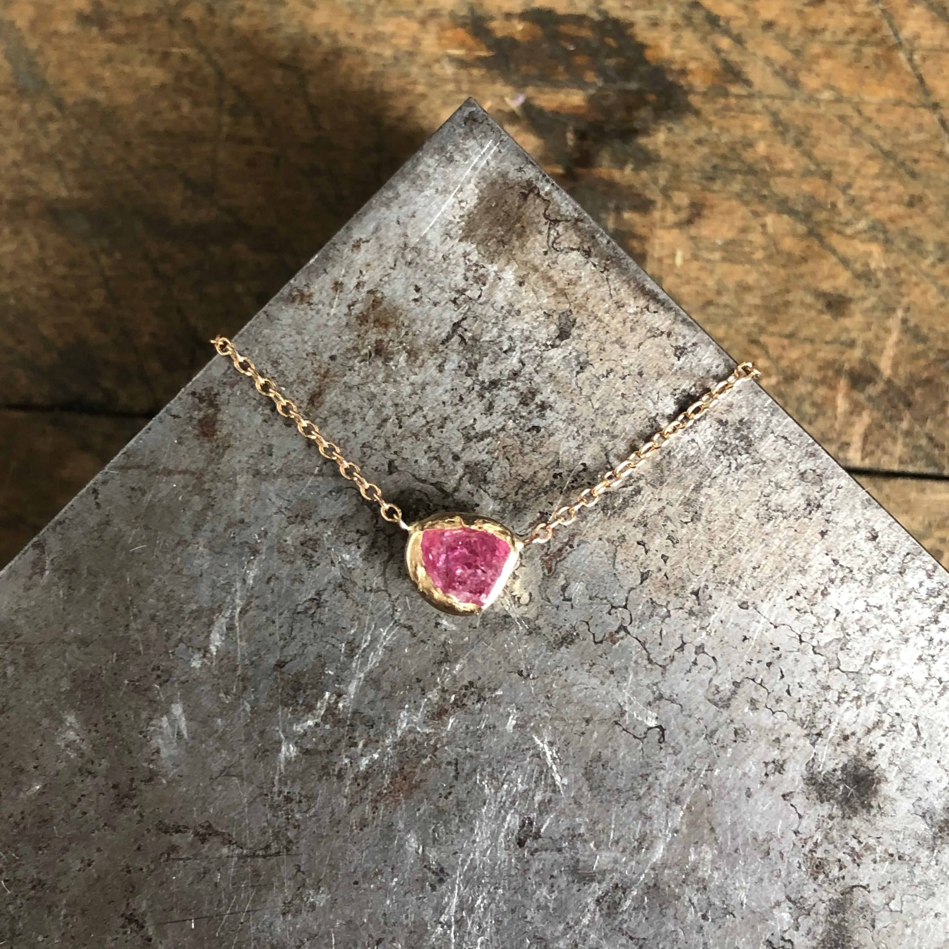 Bud Pendant - Pink Spinel