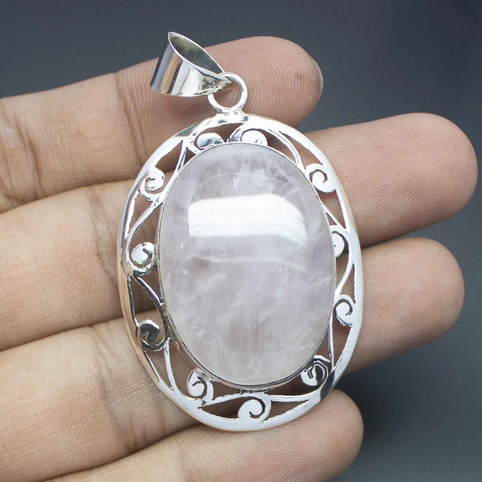 Christmas Gift,  15g, Totally Handmade Natural Rose Quartz Oval Shape 925 Sterling Silver Pendant