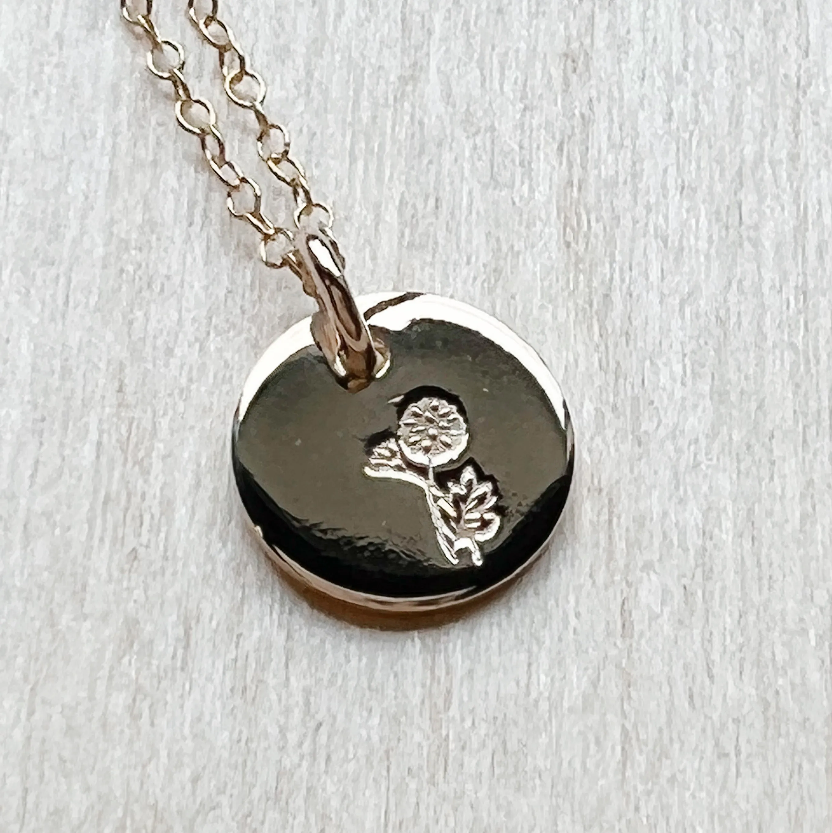 Chrysanthemum | November Birth Month Flower Necklace