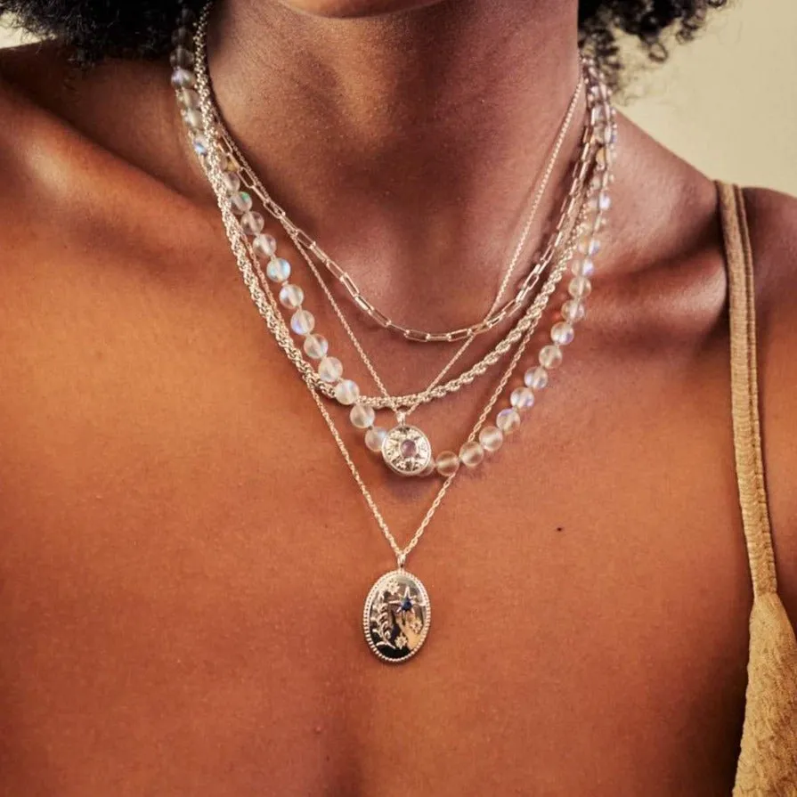 Daphne Pendant Necklace - Silver