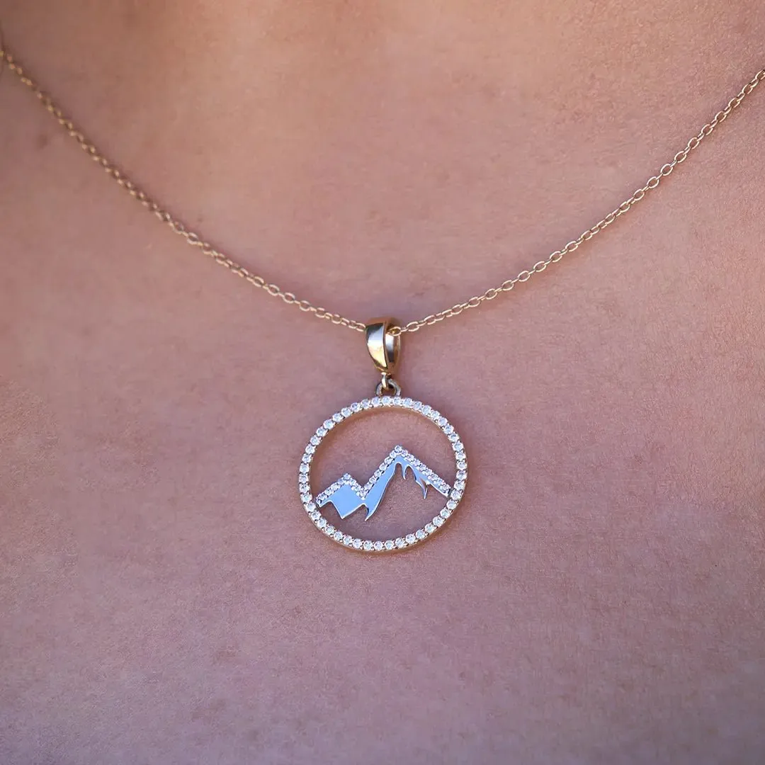 Diamond Mountain Silhouette in Circle Necklace