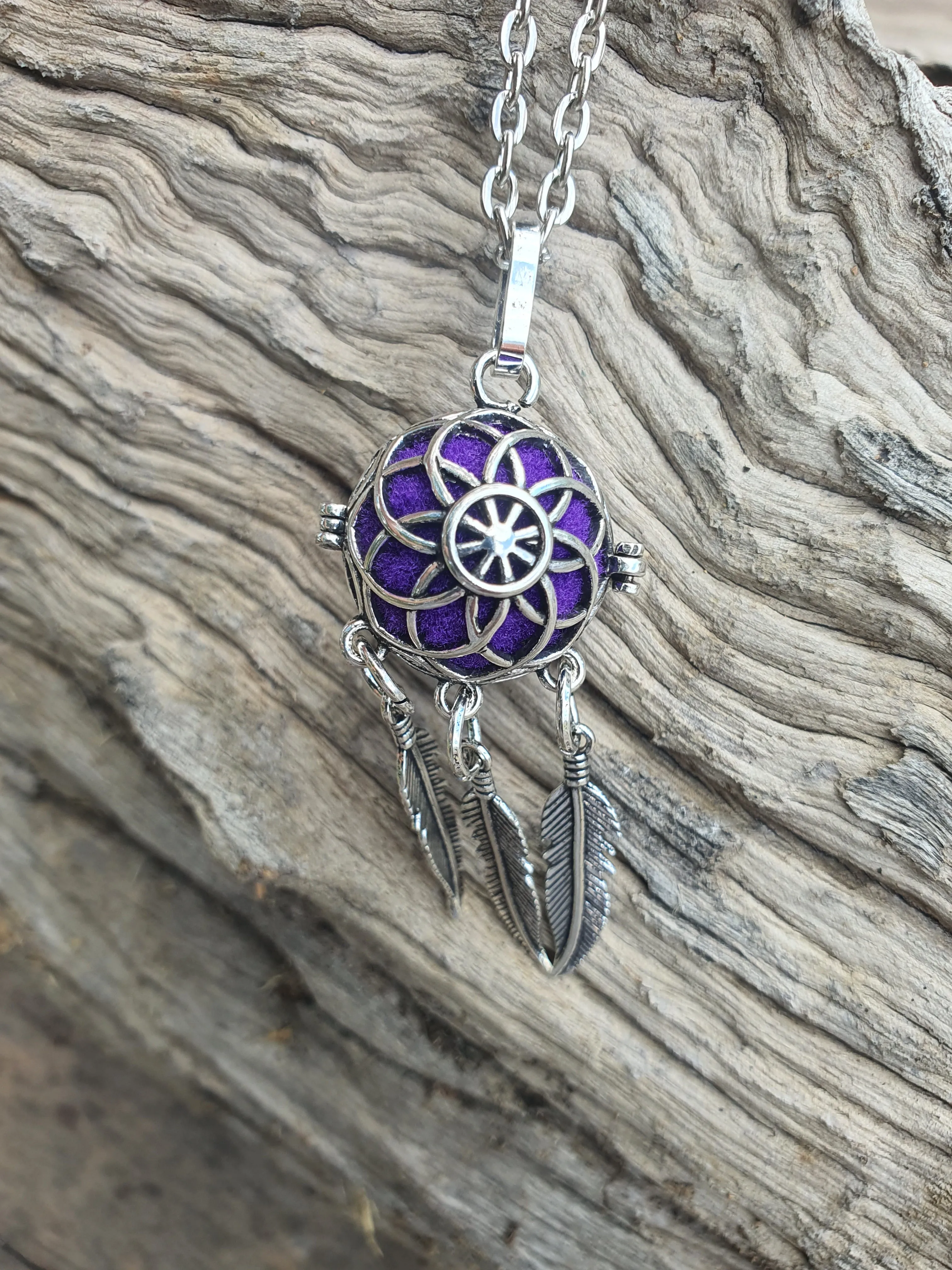 Dreamcatcher diffuser B