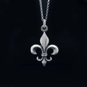 Fleur-de-lis Pendant Necklace