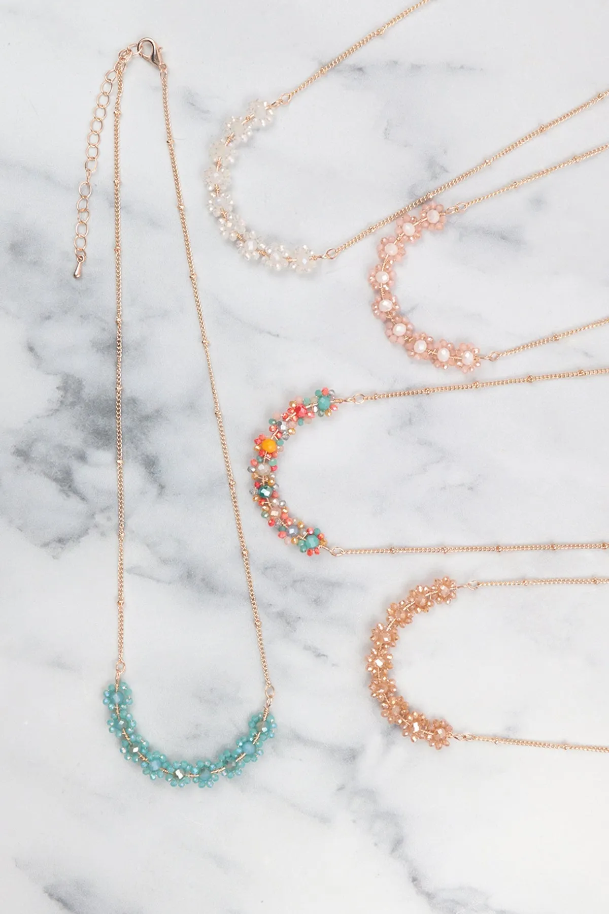 FLOWER CLUSTER GLASS BEADS NECKLACE