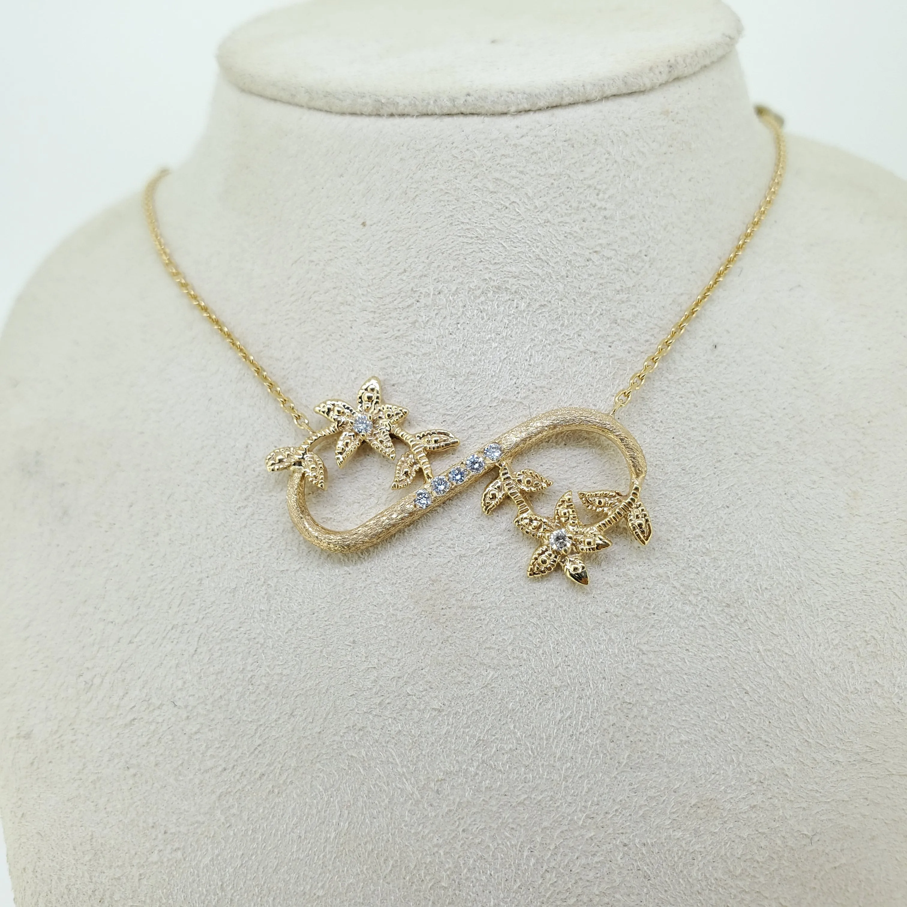 Flower Infinity Necklace