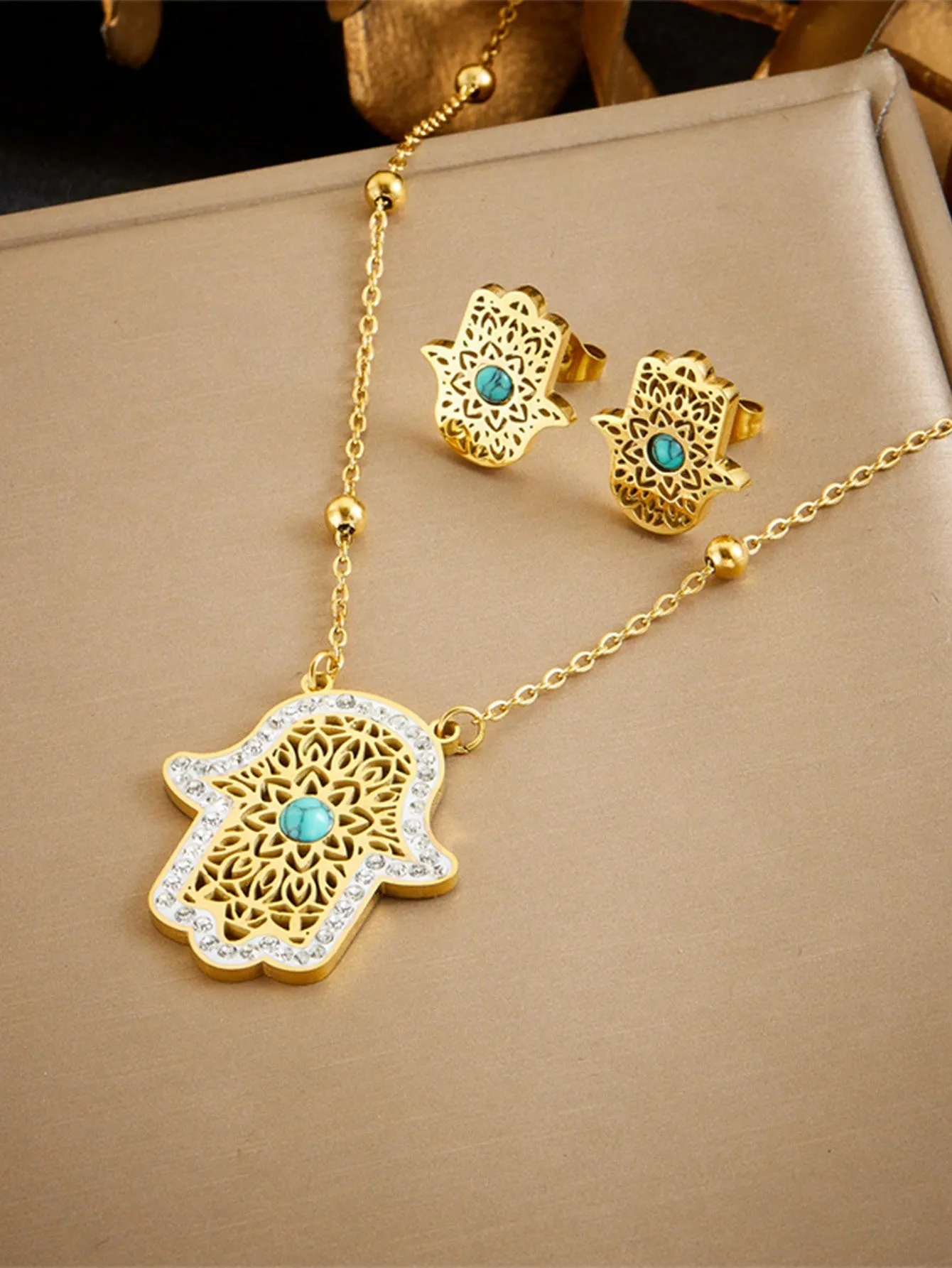 Flower Palm Turquoise Pendant Necklace And Earrings Jewelry Set