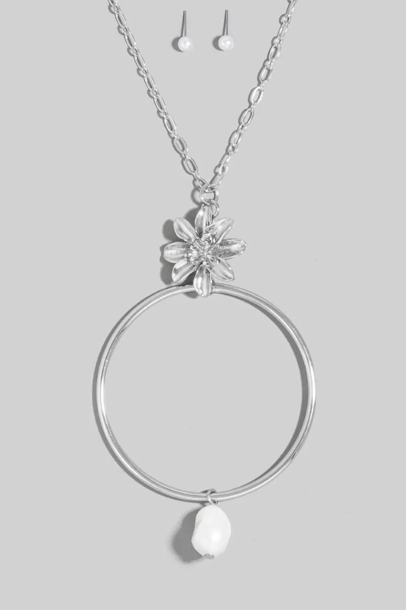 Flower Pearl And Large Hoop Pendant Layered Necklace Set
