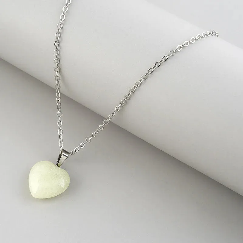 Glow-in-the-Dark Luminous Beads Necklace – Star & Heart Pendants for Men & Women, Perfect Halloween Gift™