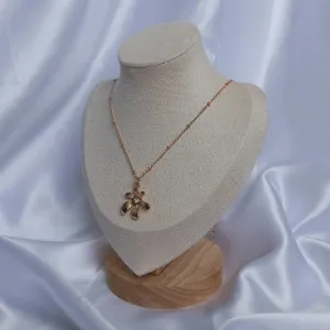 Gold Flower Charm Necklace - Retro Flower Necklaces,Gold Necklaces In The UK,Gold Jewellery In The UK,Flower Necklaces,Floral Jewellery