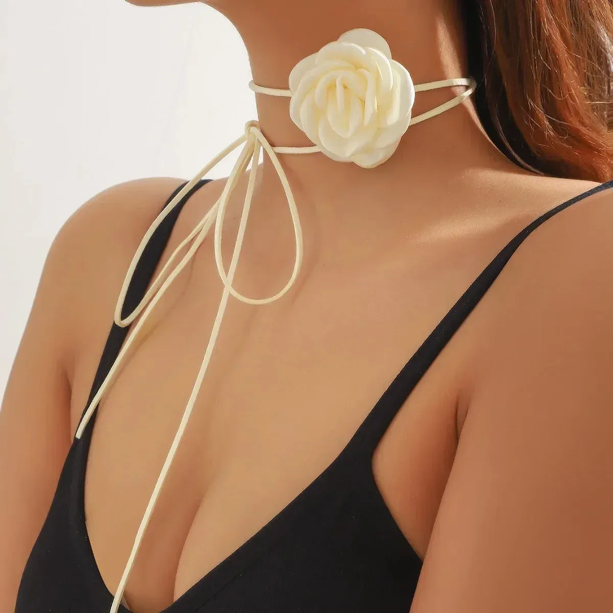 Gothic Elegant Rose Flower Clavicle Chain Necklace for Women Adjustable Sexy Choker Mariage Jewelry Gift Y2K Fashion Accessories