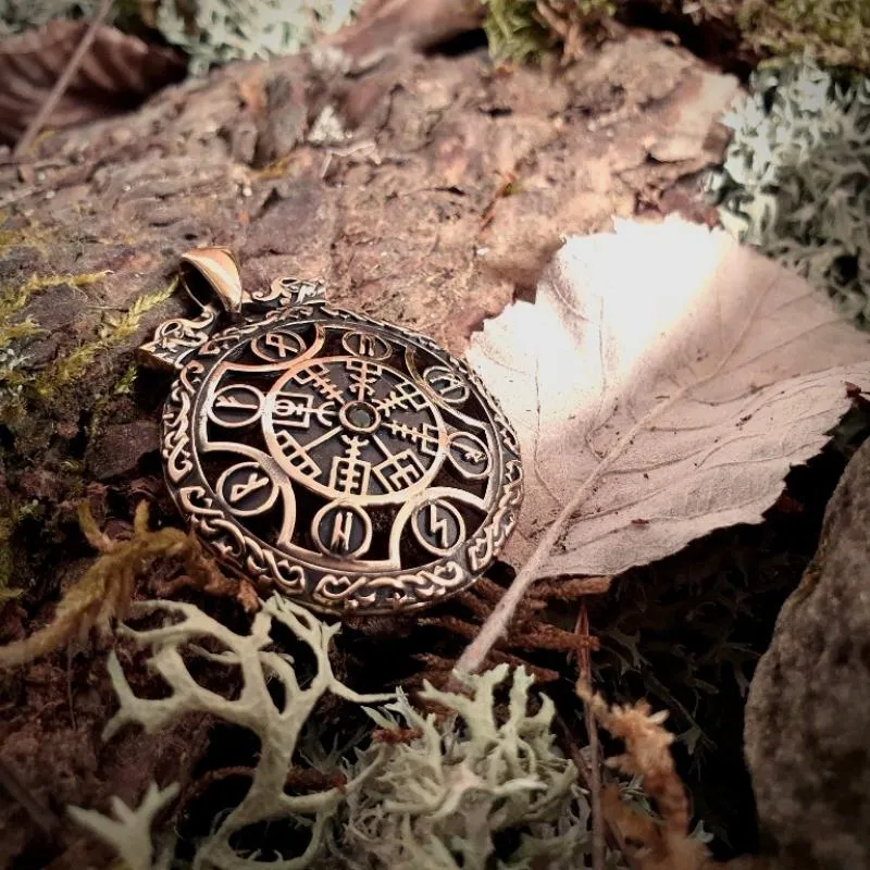 Handcrafted Vegvisir Symbol Viking Runes Ornament Bronze Pendant