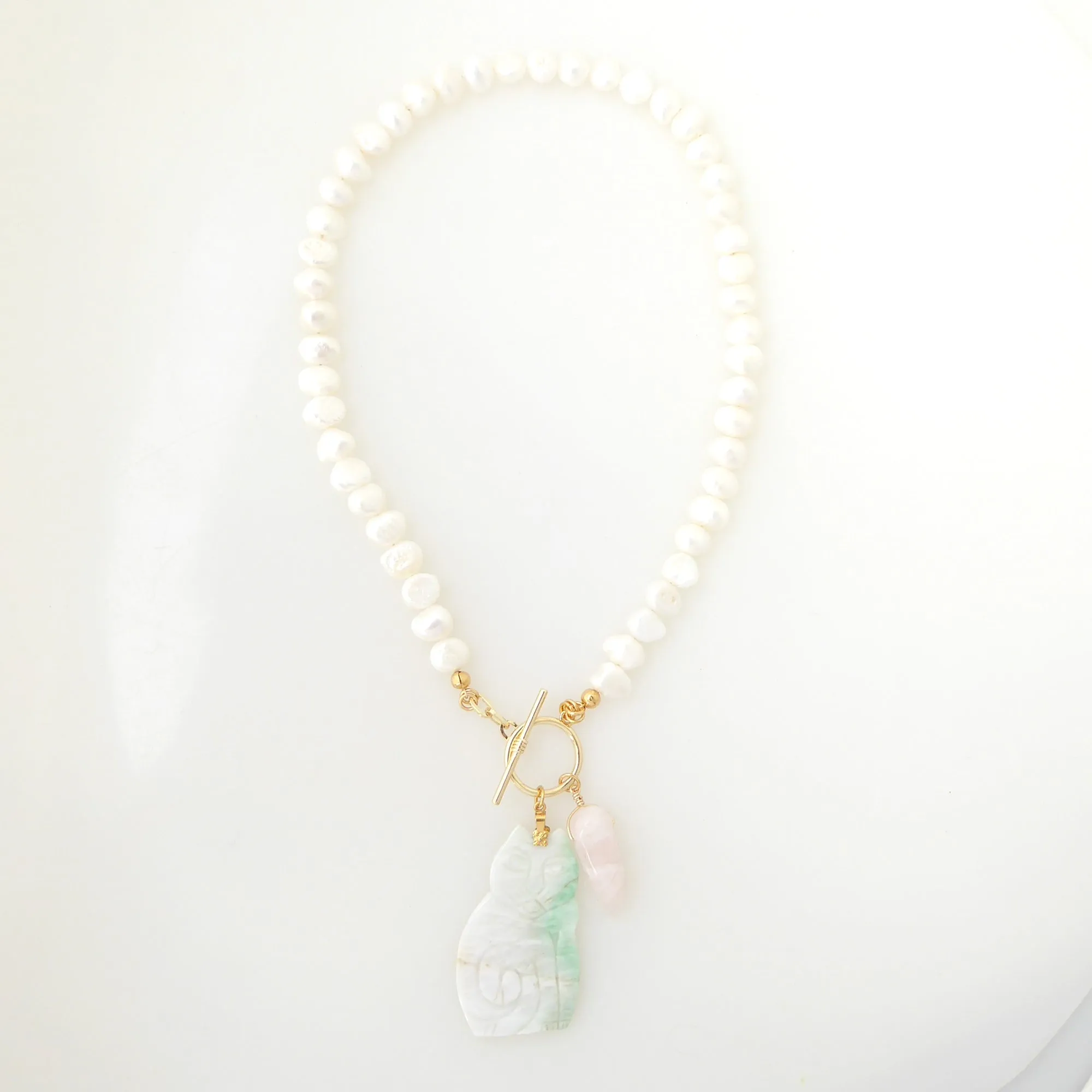 Jade cat necklace