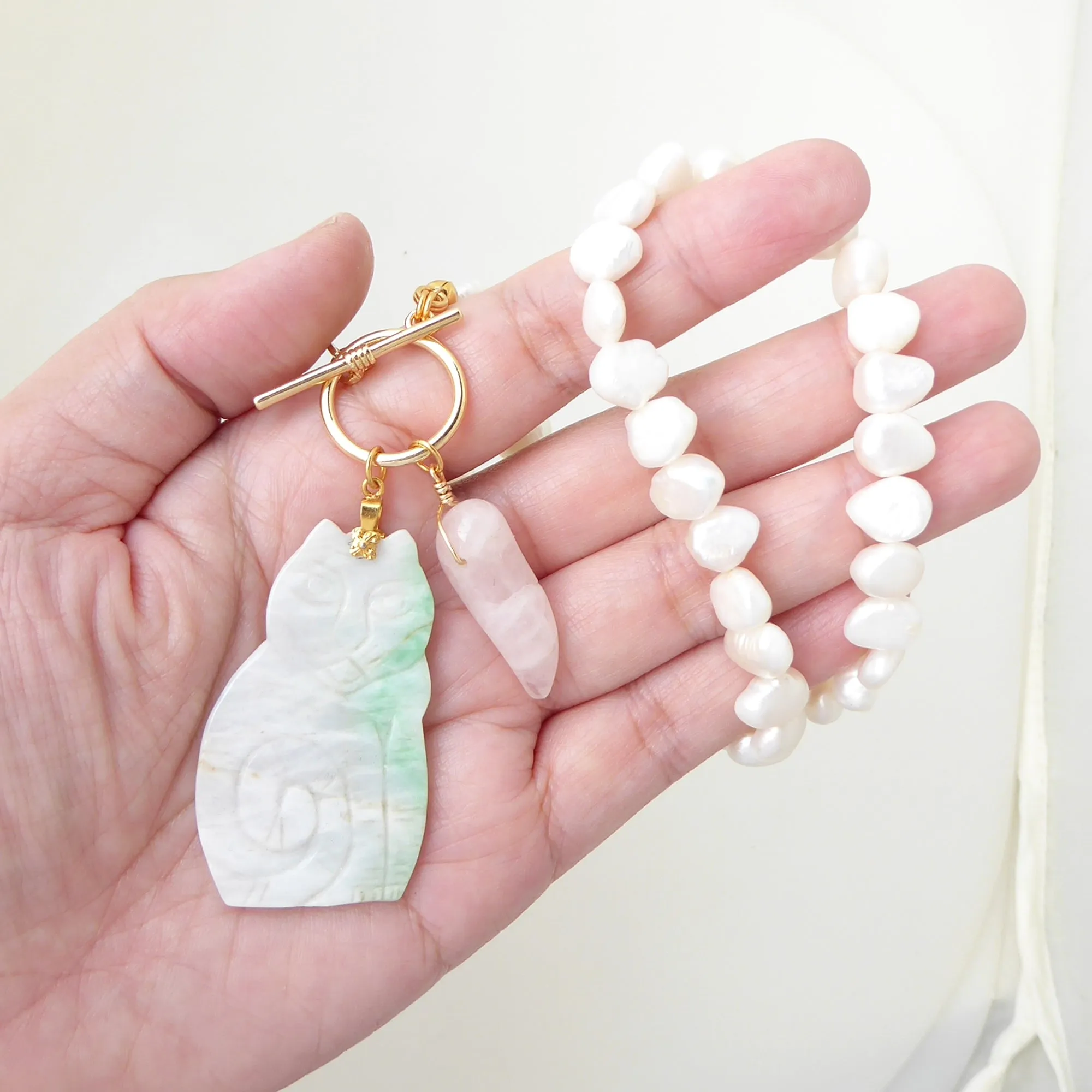 Jade cat necklace