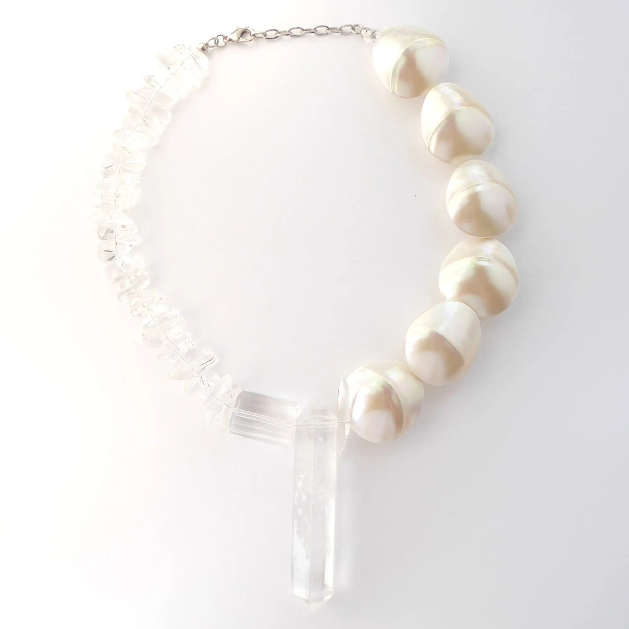Jadis quartz necklace