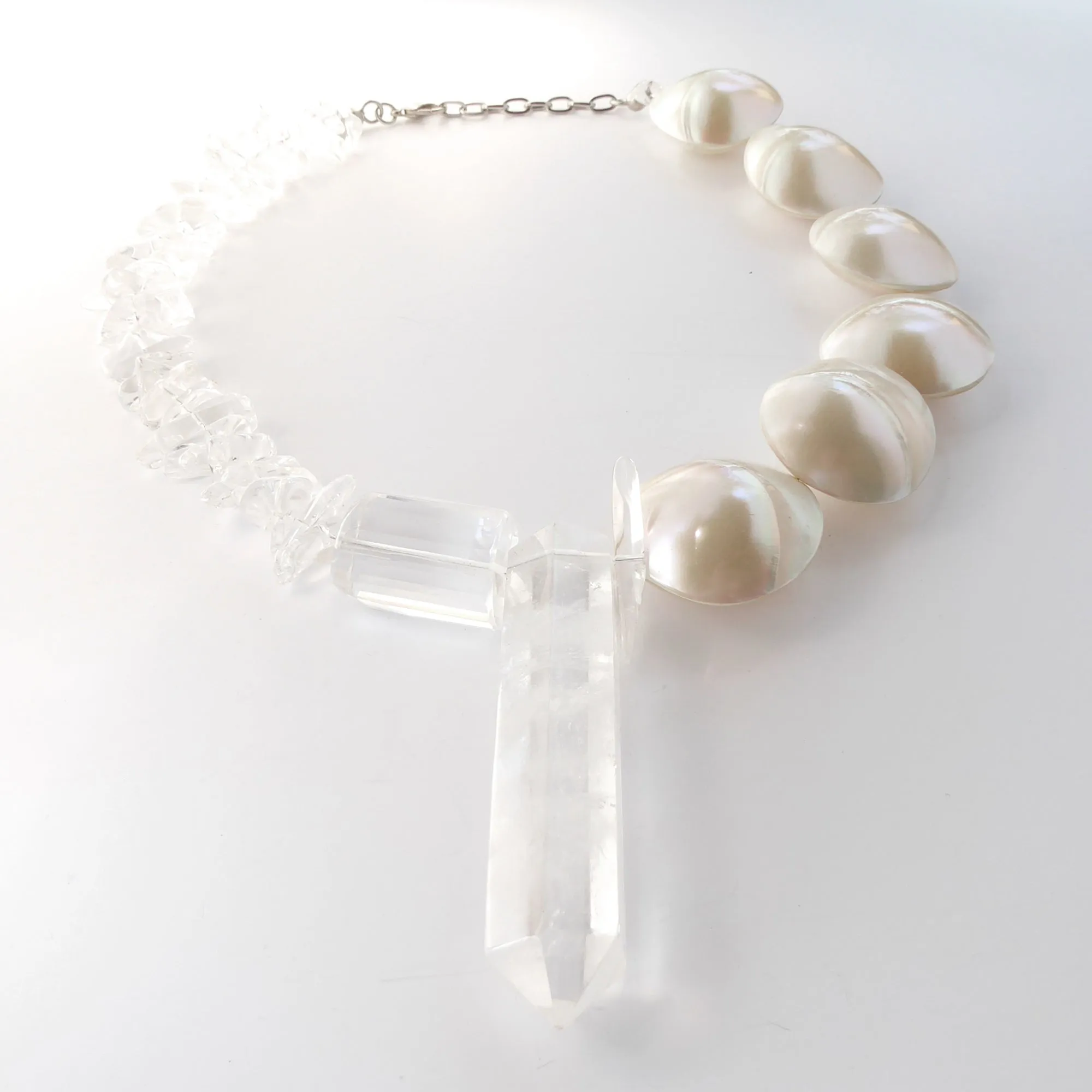 Jadis quartz necklace