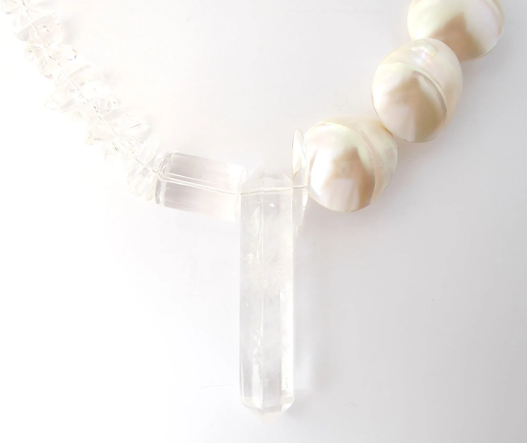 Jadis quartz necklace
