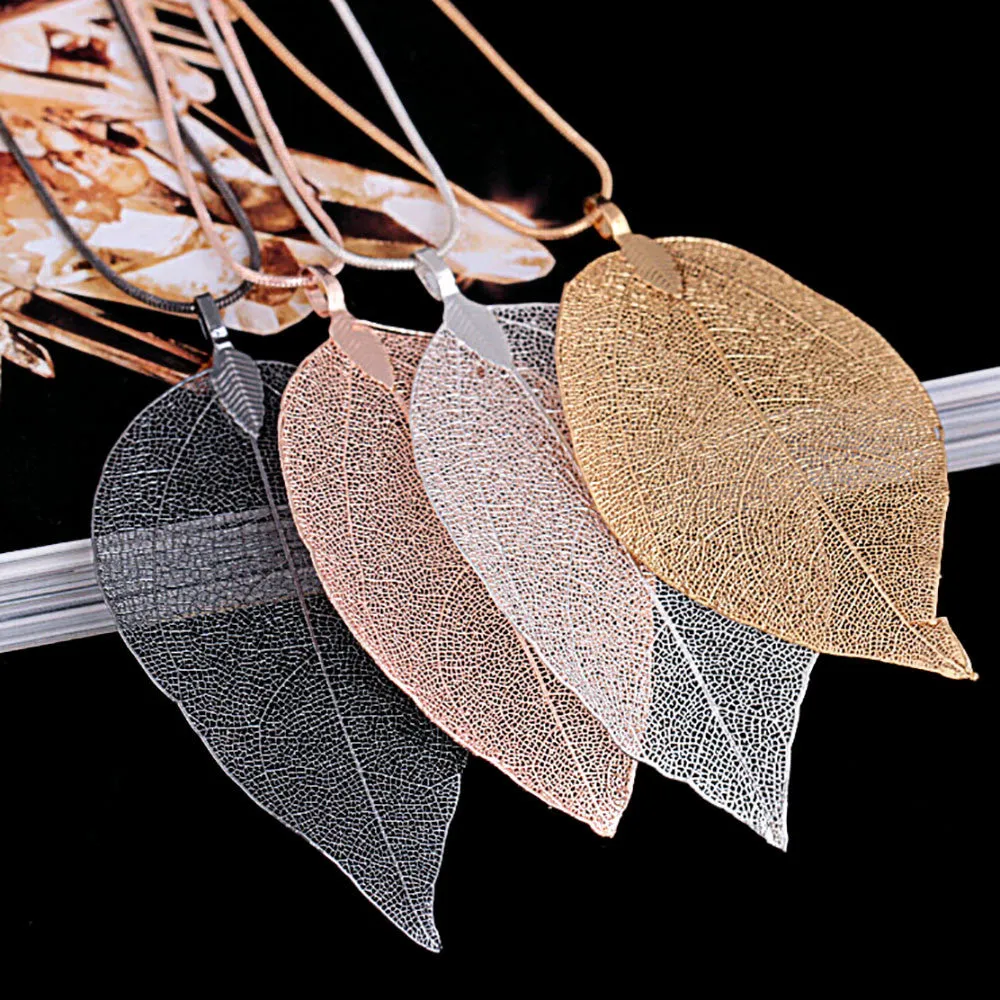 Leaf Pendant Necklace