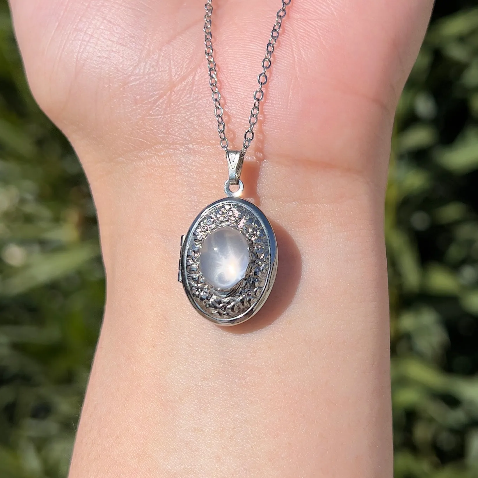 Locket in Rose Quartz ✵