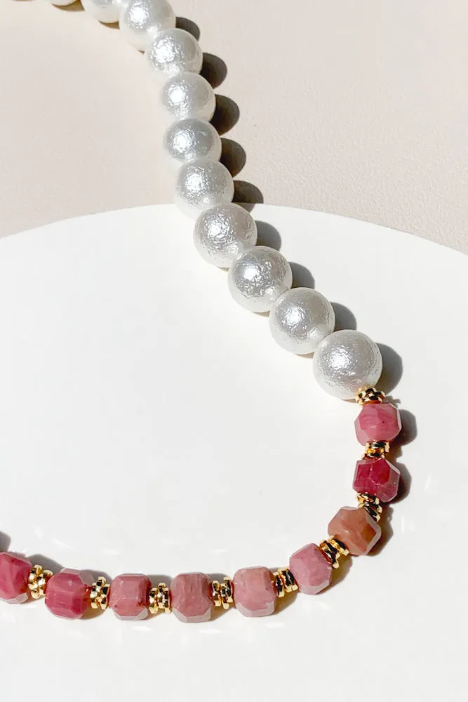 Lonika Necklace