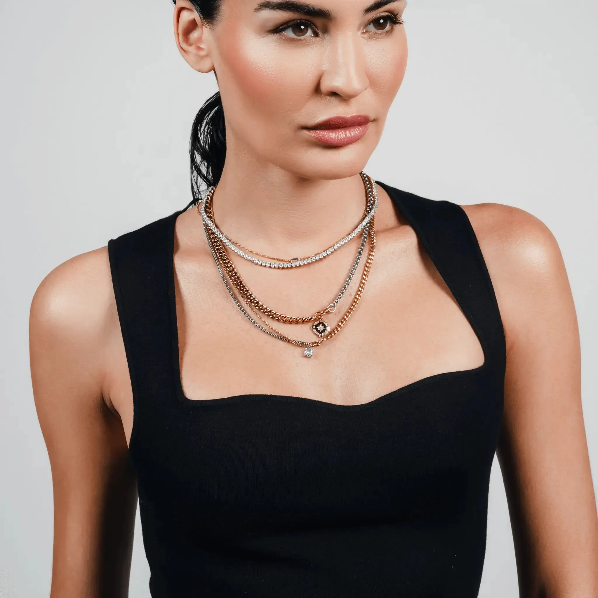 MIX TENNIS COMPASS NECKLACE SET