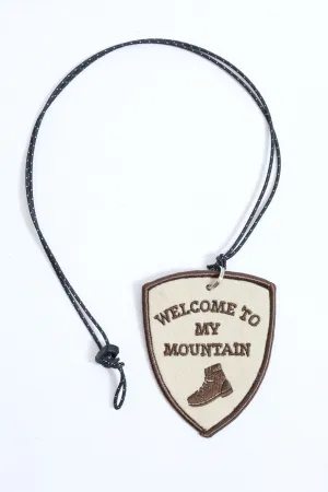 Mountain Research / Patch Necklaces - Beige