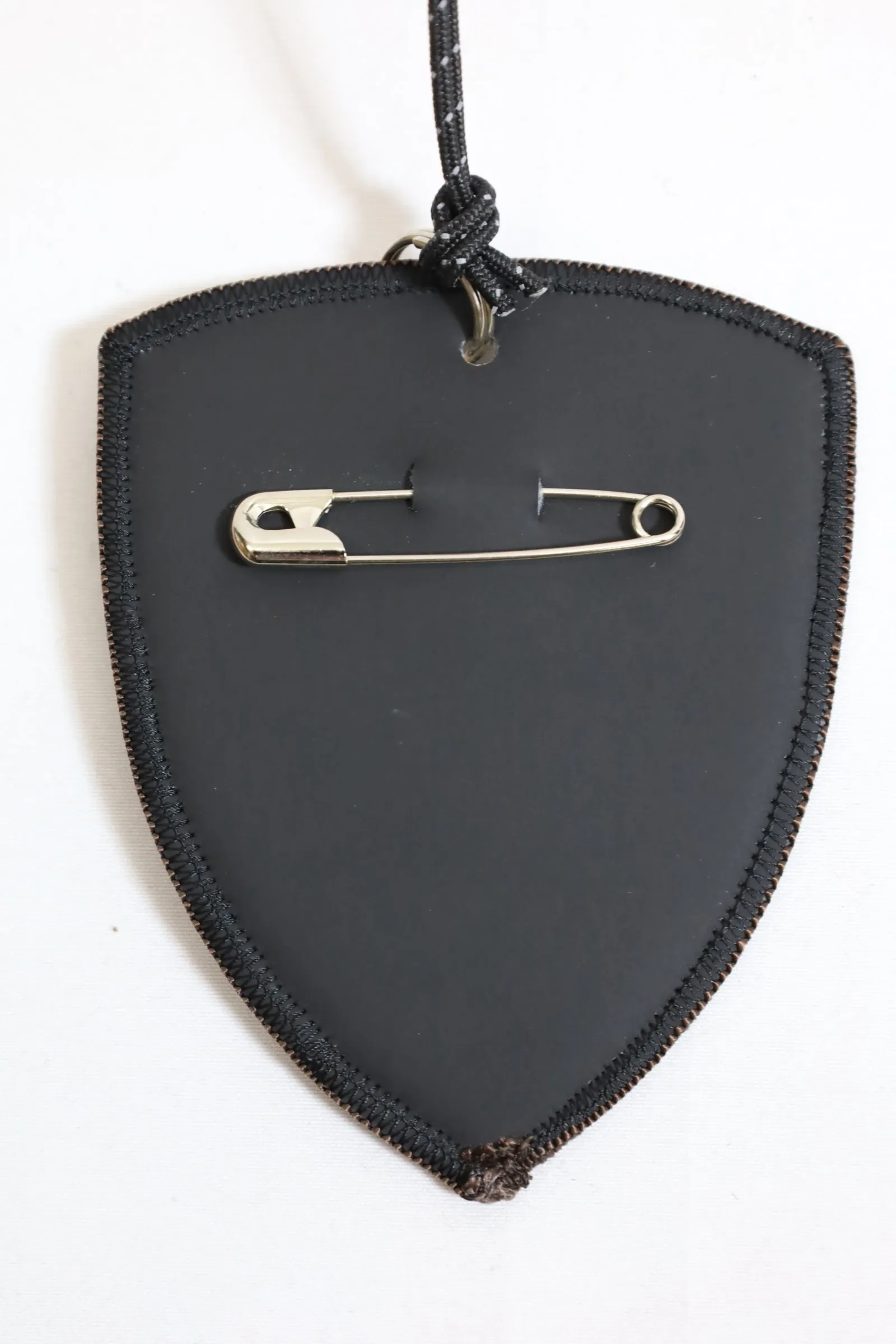 Mountain Research / Patch Necklaces - Beige