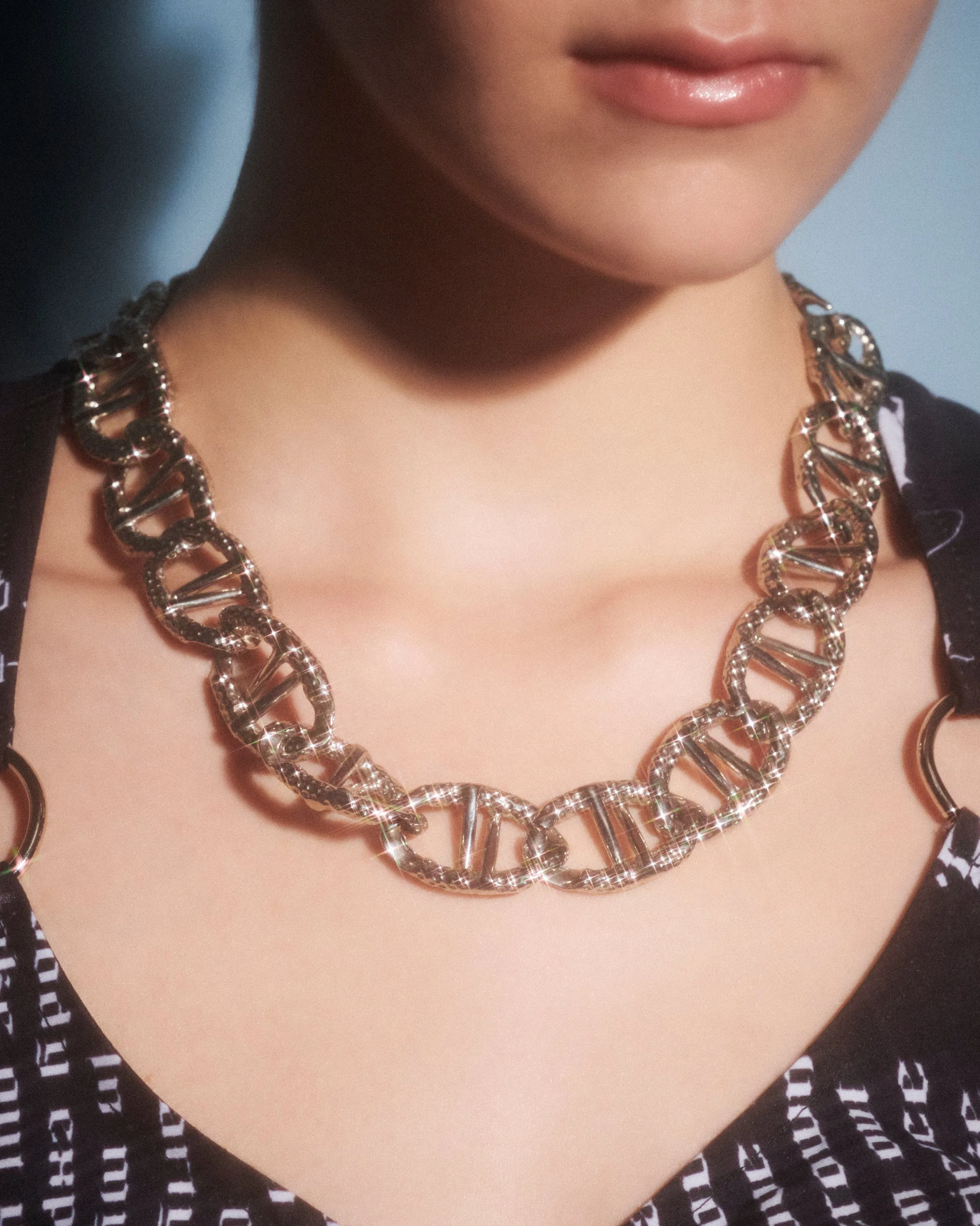 MOUNTAIN RIDER NECKLACE