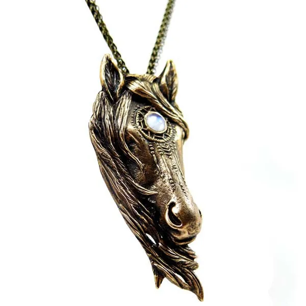 Oshoto Mustang Necklace
