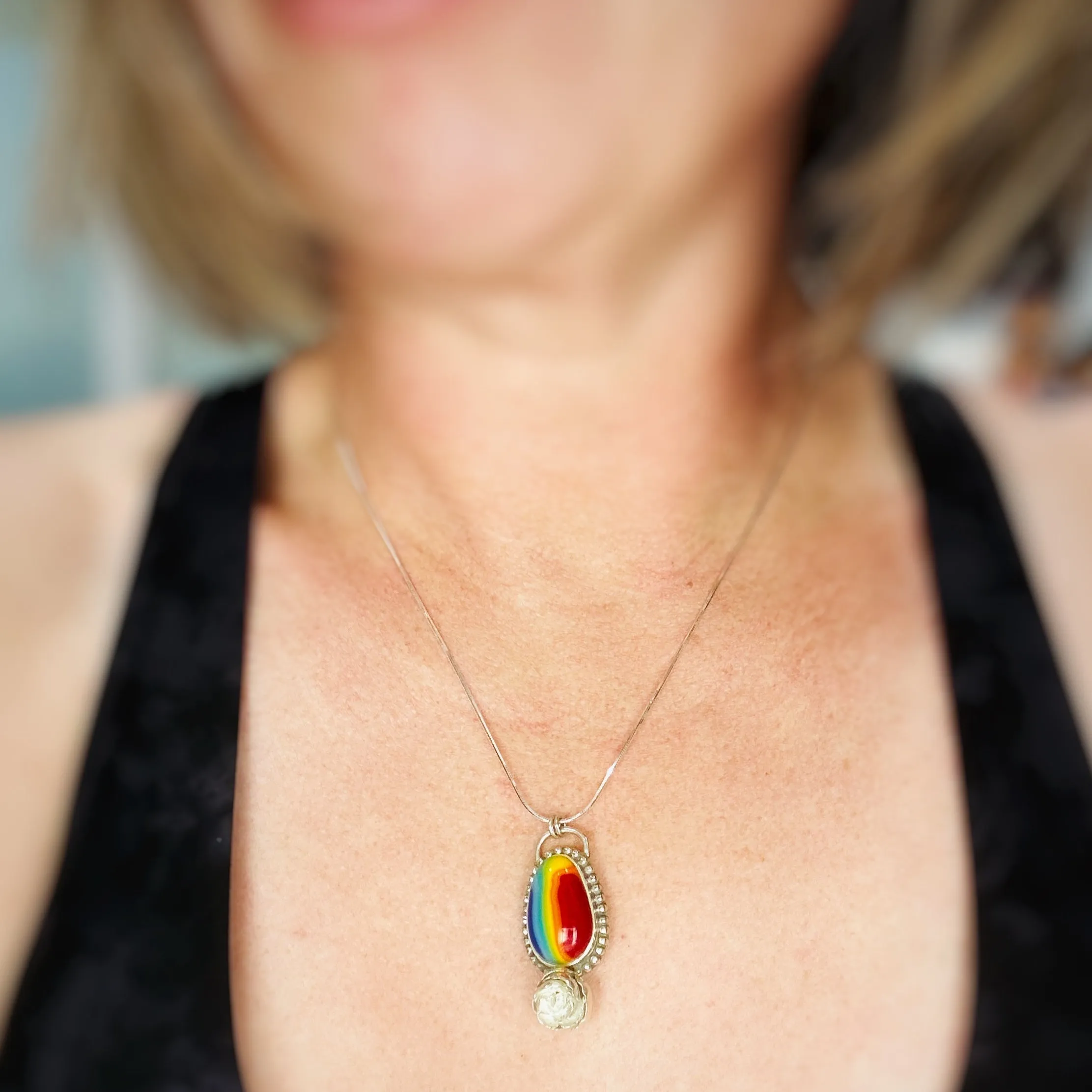 OZ: Rainbow Pendant