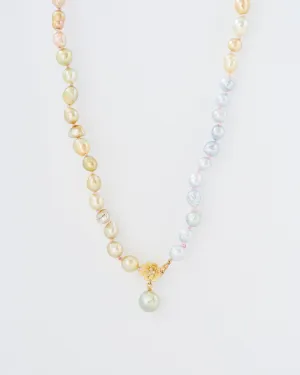 pearl necklace with flower and diamonds