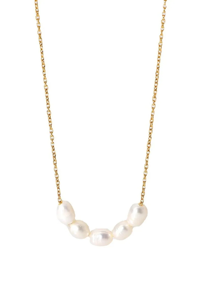 Pearl Pendant Necklace
