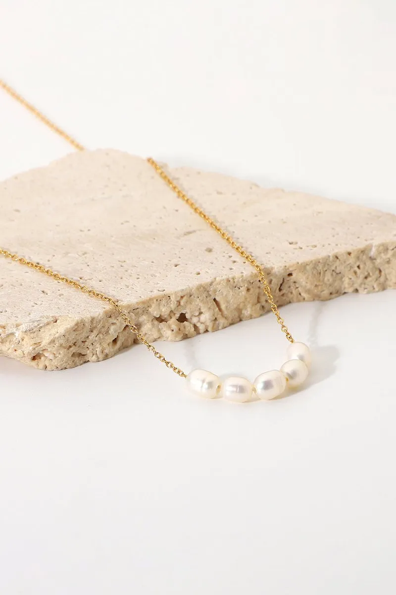 Pearl Pendant Necklace