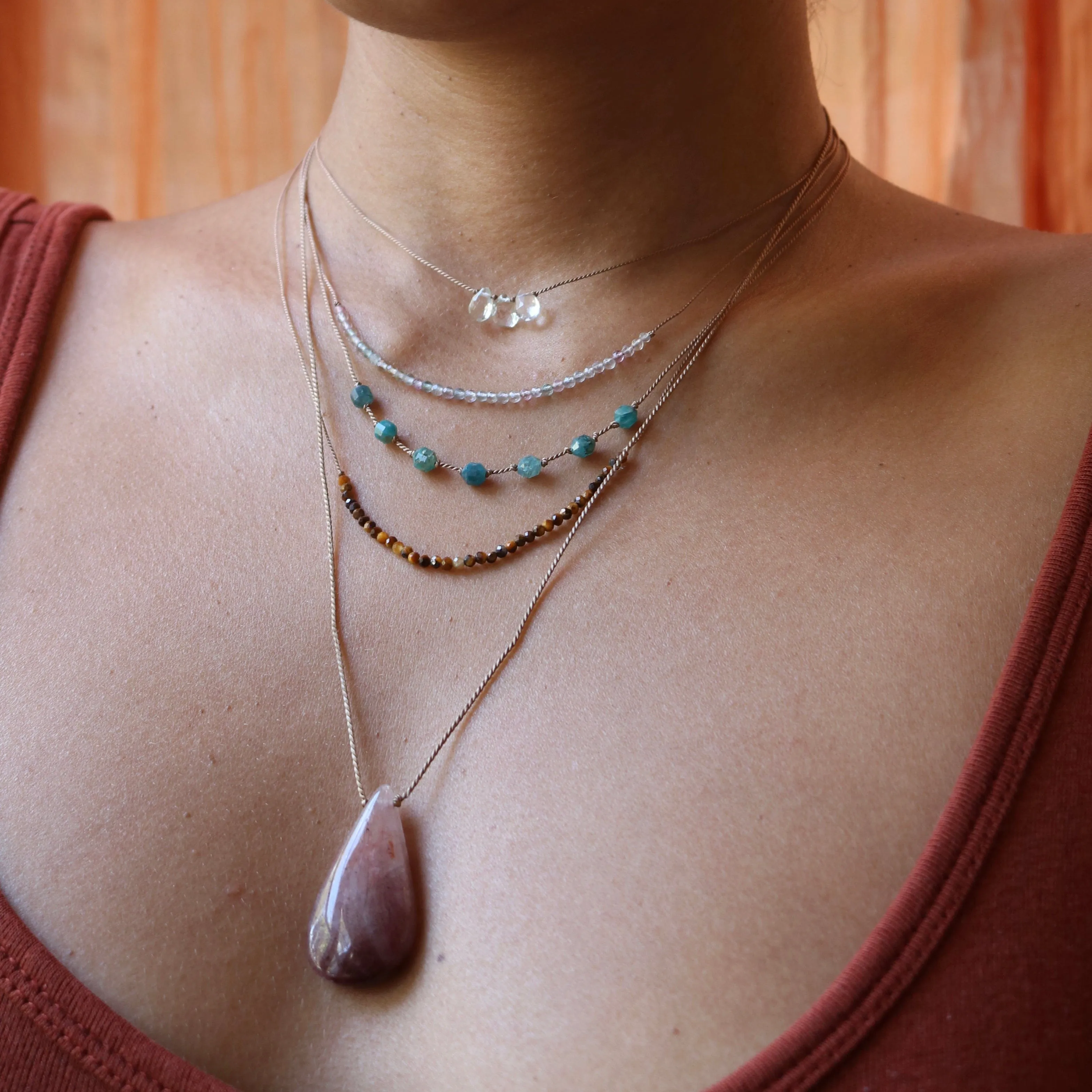 PREHNITE 3 STONE NECKLACE