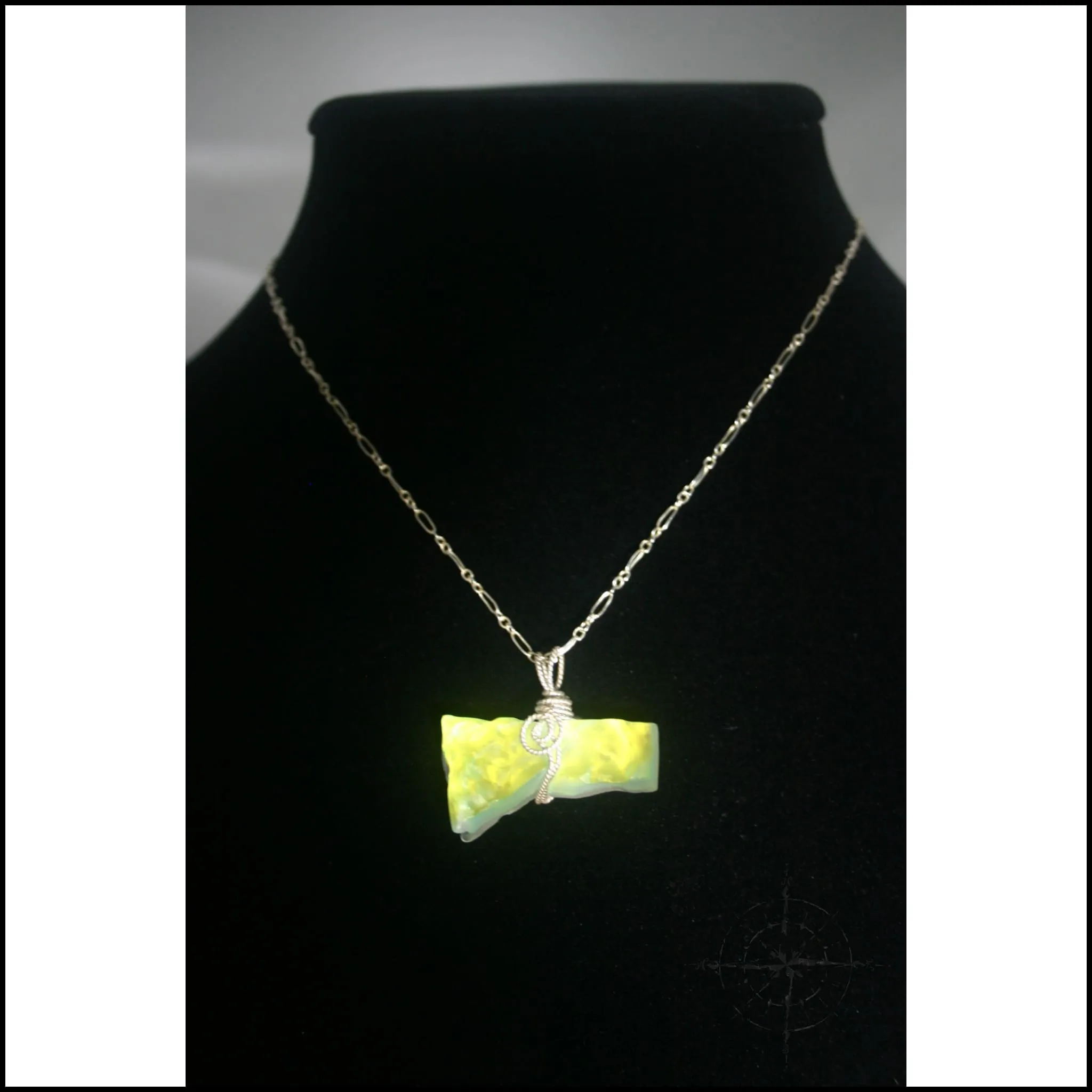 Quartz Triplet Necklace