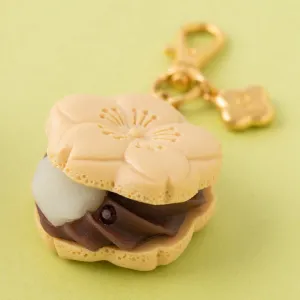 SAKURA Monaka Bag Charm (Beige)【Japan Jewelry】