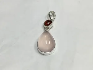 Teardrop-Shaped Rose Quartz Pendant