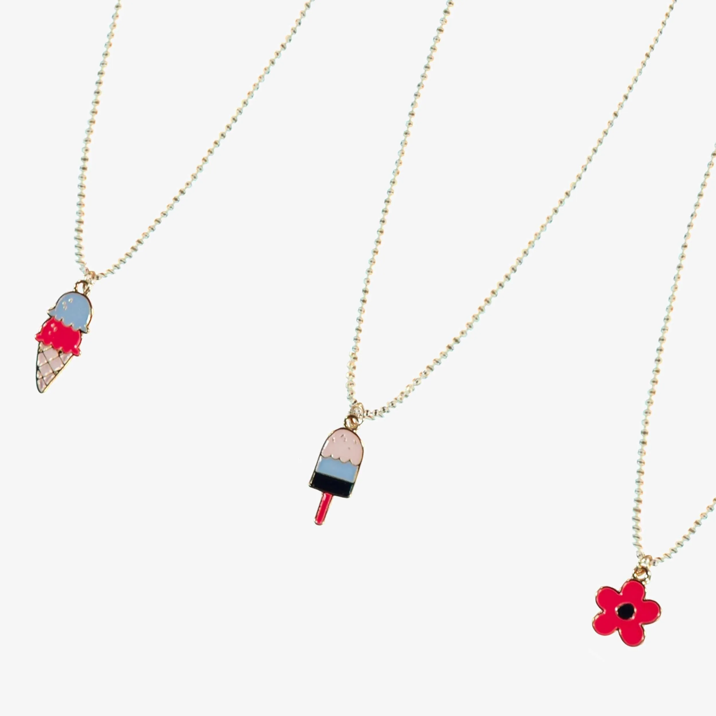 Trio de colliers avec pendentifs, enfant || Trio of necklaces with pendants, child