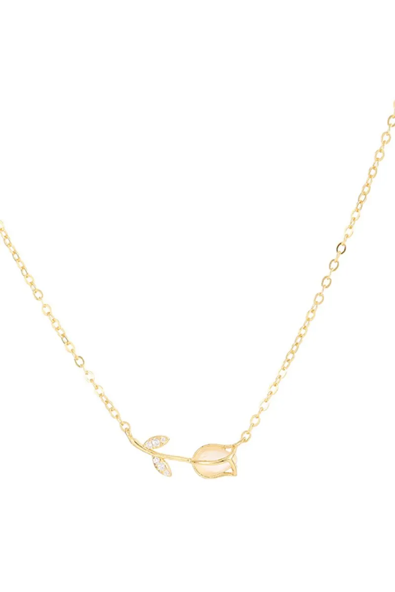 Tulip Pendant Clavicle Necklace