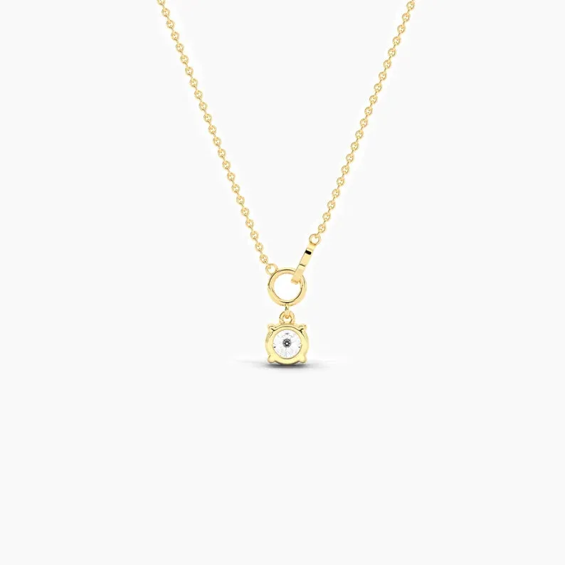 Unique 1.00ct Round Moissanite Diamond Interlocking Necklaces For Women