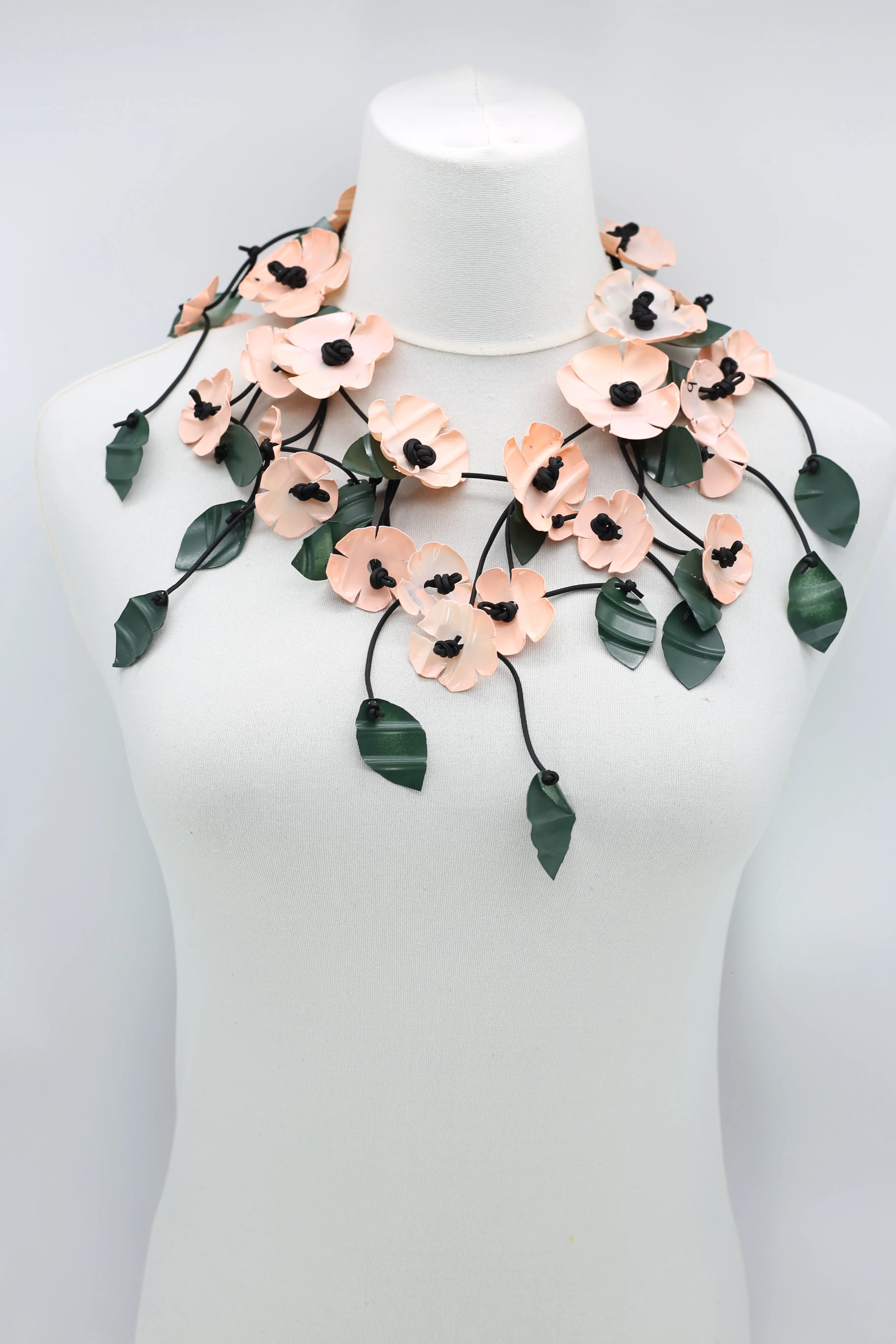 UPCYCLED PLASTIC BOTTLES POPPY FLOWER NECKLACES - SHORT