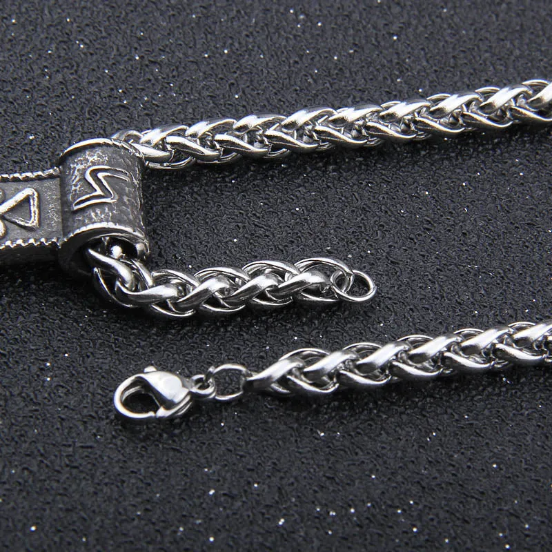 Vegvisir Axe Pendant