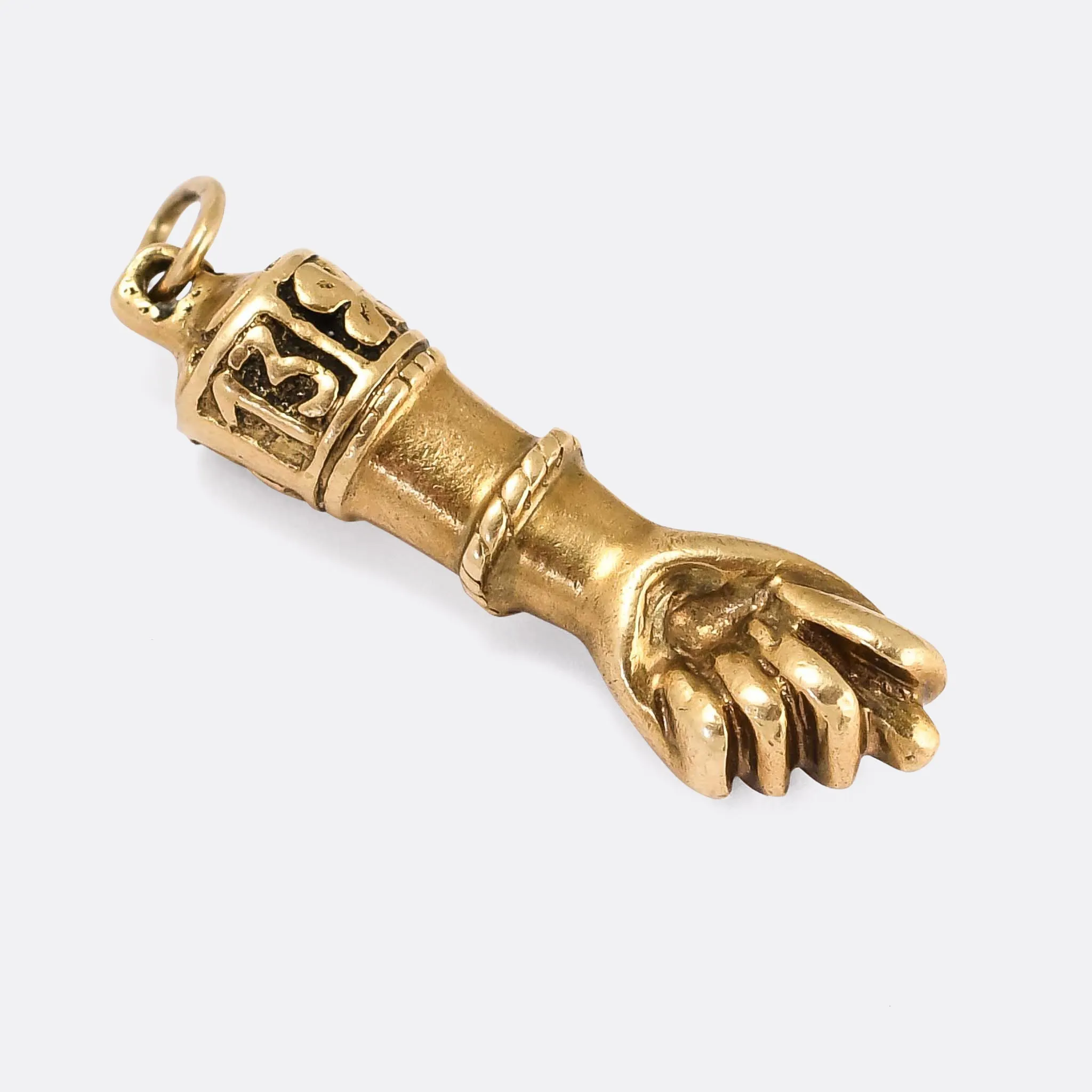 Victorian 15k Gold Lucky Manu Fica Pendant