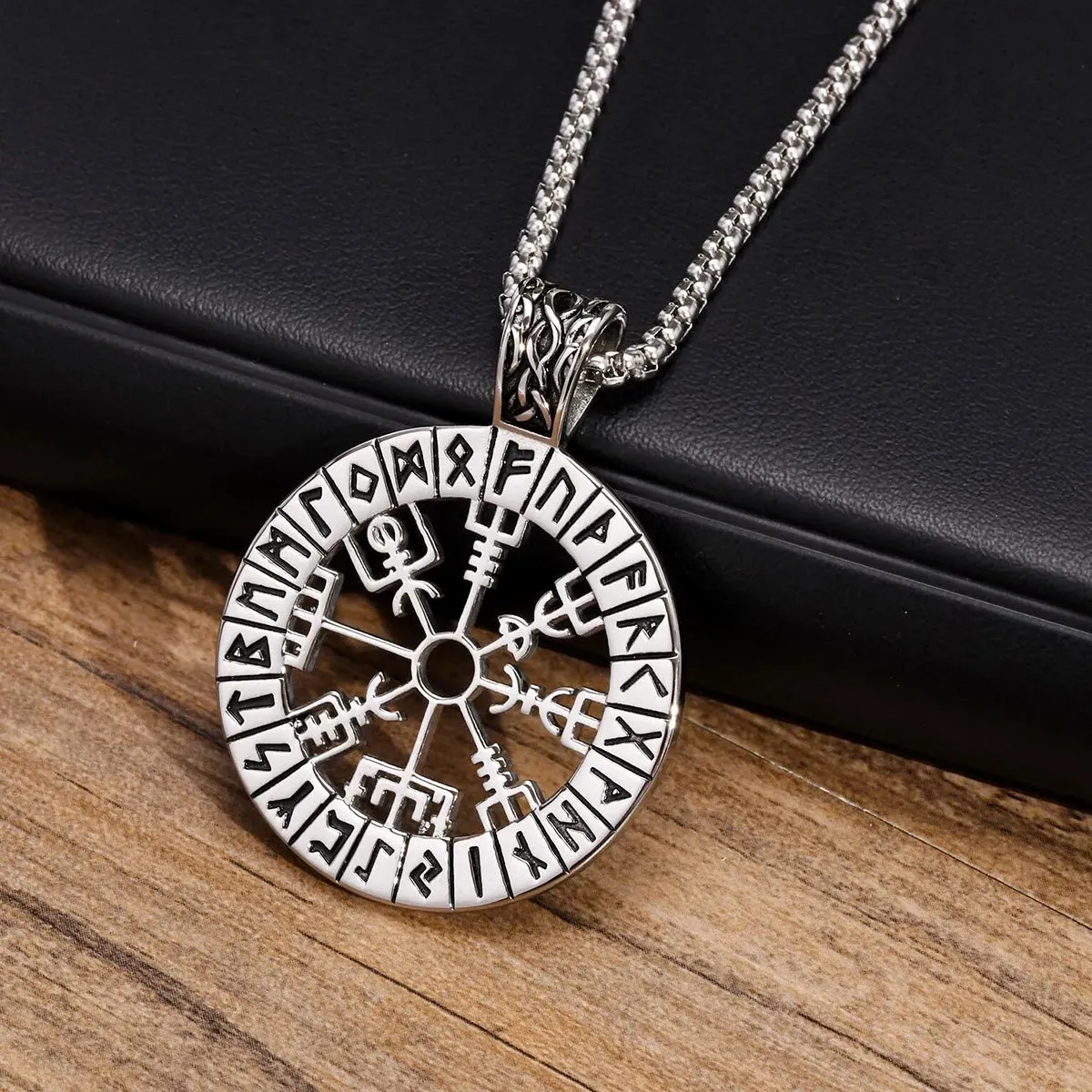 Viking - Viking Compass Necklaces for Men, Stainless Steel Viking - Hollow Sailing Guide Pendant with Box Chain, Nordic Vegvisir Rune Amulet