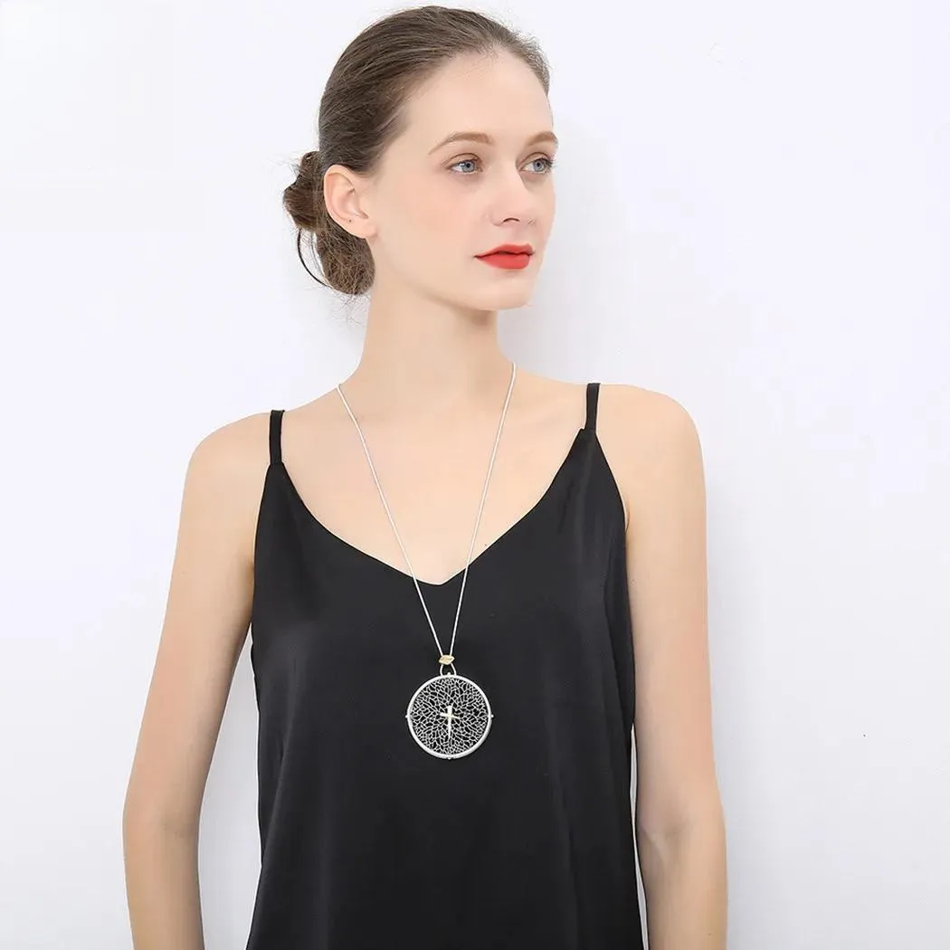 Vintage Long Chains Necklace New in Hollow Clock Shape Suspension Pendant